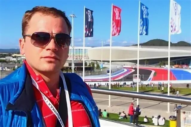 Денису сафонову