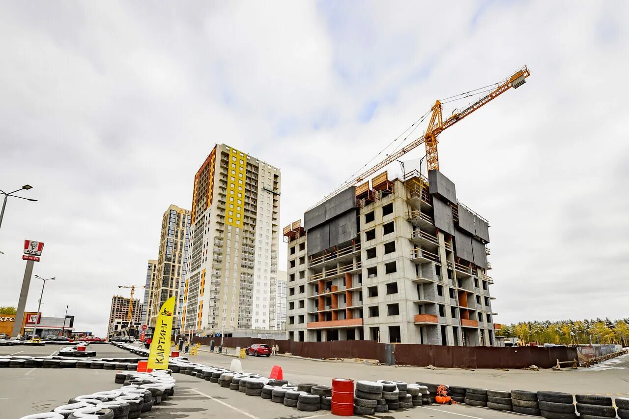 жк веер парк екатеринбург. свердловская область екатеринбург проспект космонавтов 108д veer mall. веер парк екатеринбург 5 дом. жк веер парк екатеринбург. веер парк екатеринбург жк 5 дом.