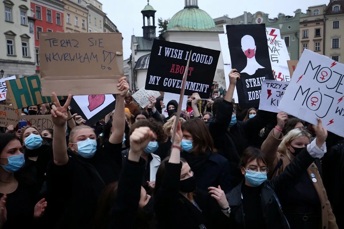 Польские протесты. Abortion in Poland. Протесты в Польше. Abortion ban in Poland.