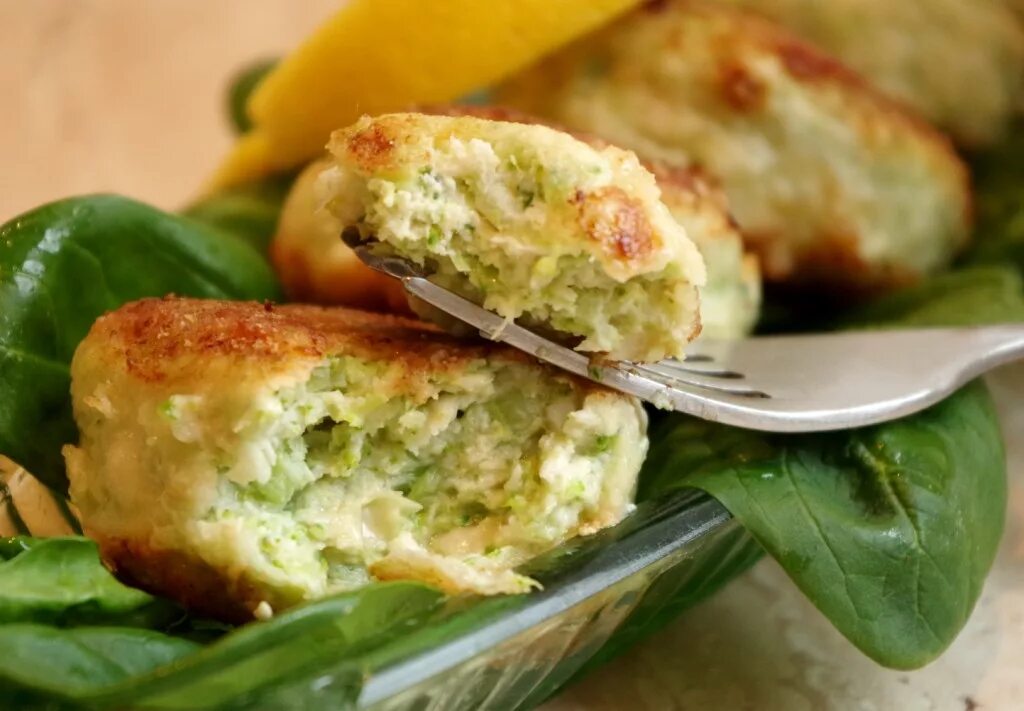 постные блюда в духовке. постные блюда. картофельные рулетики с грибами. вкуснейшая овощная запеканка. капустные.