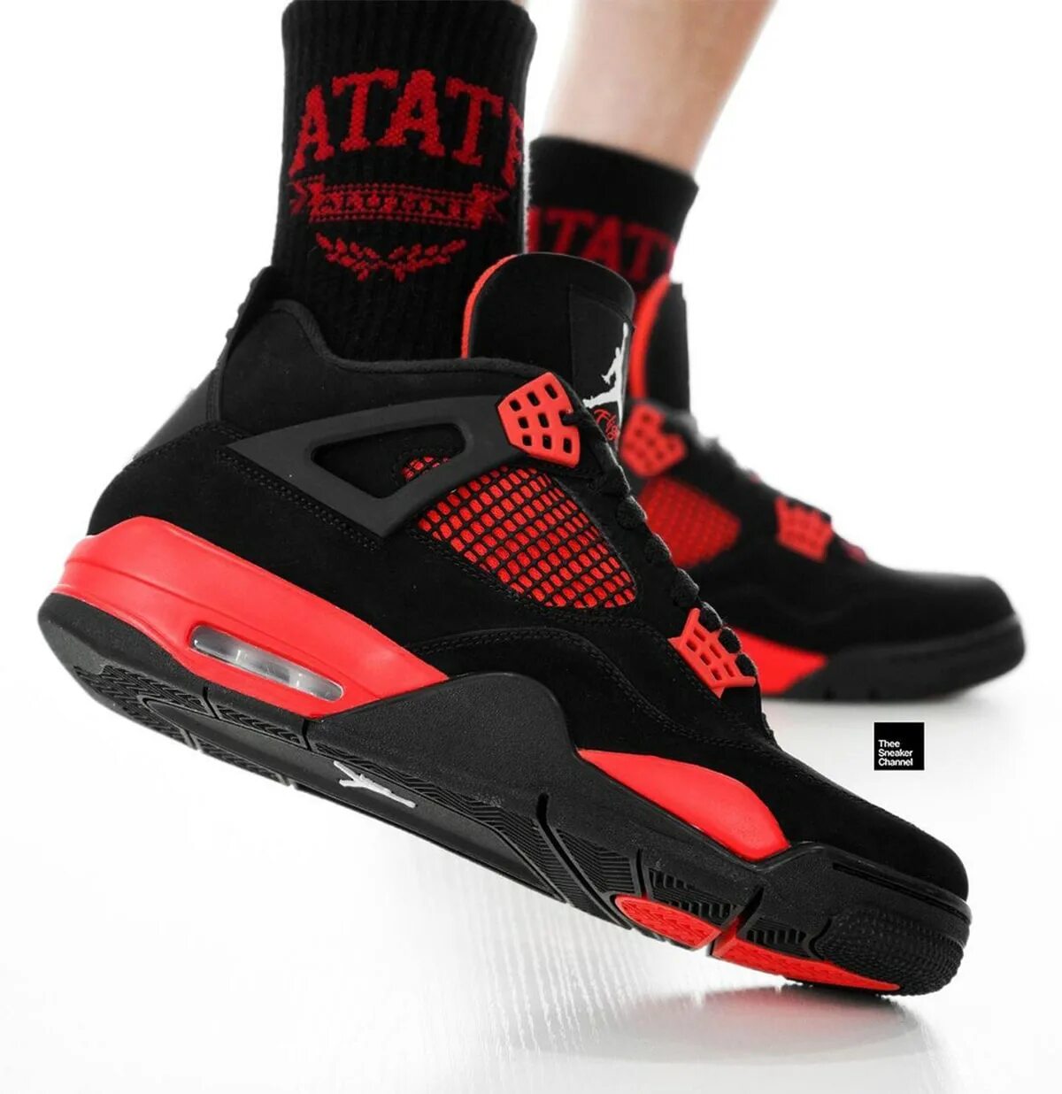 Air jordan thunder. Nike air jordan 4 red thunder. nike air jordan 4 black. air jordan 4 red. nike jordan 4.