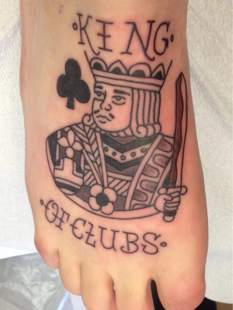 Тату корона для девушек. Тату король значение. Тату. Тату король и дама. Тату корона мужская.