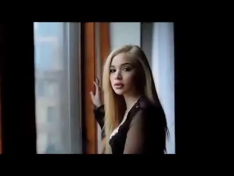 Яnеж - двину налево. Яnеж. Двину на лево слушать. Двину на лево слушать. Янеж двину налево.
