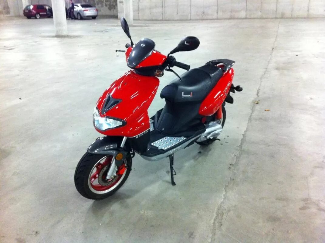 Скутер vento triton r4. Скутер vento triton r4 характеристики. Скутер vento triton r4. Vento triton r4. Скутер vento triton.