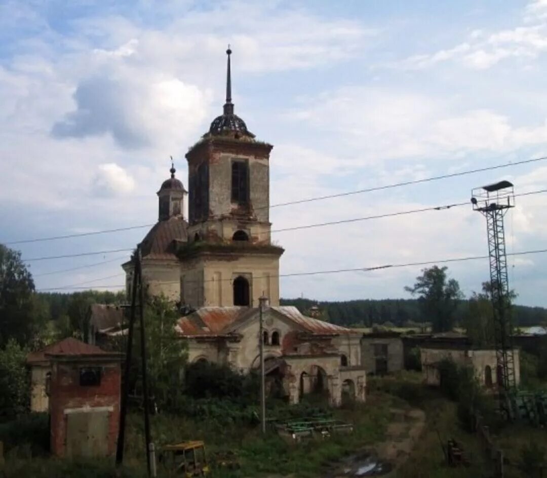 Церковь архангела михаила (новопышминское). Церковь архангела михаила (новопышминское). Новопышминское свердловская область. Церковь михаила архангела новопышминское свердловская область. Церковь михаила архангела в селе новопышминское.