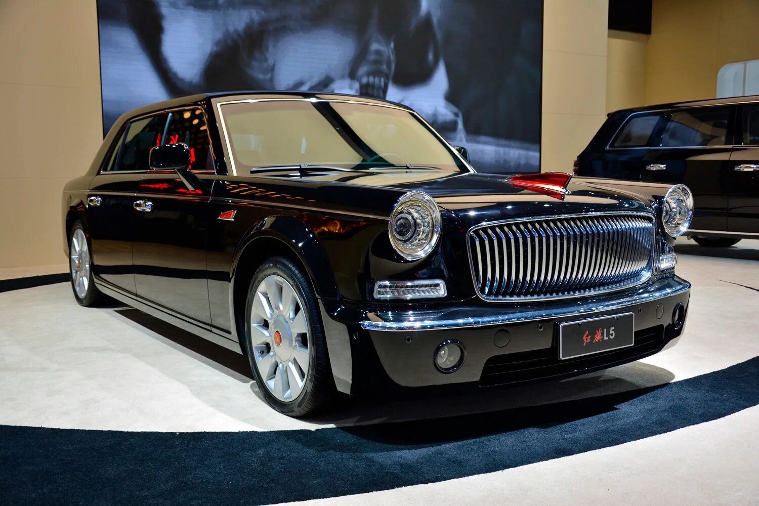 Hongqi l5. Hongqi седан l5. FAW Hongqi. Хунци l5. Тест драйв hongqi