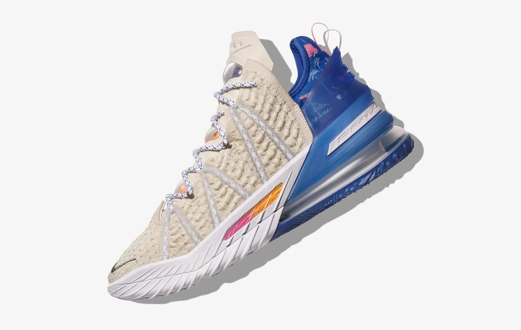 Nike. Nike кроссовки lebron 18. Найк леброн 18 лоу. Леброн 18 лоу. Nike lebron 18.