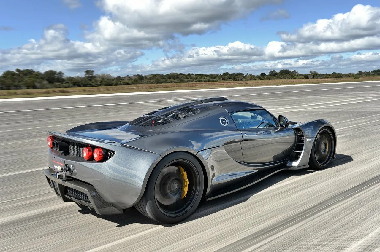 Hennessey Venom gt. Hennessey Venom gt — 435 км/ч. Хеннесси Веном ГТ. Машина Venom gt.