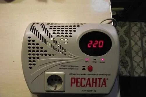 Источник напряжения 500 в. Стабилизатор напряжения 500 ватт. стабилизатор асн 500 елтеч. стабилизатор напряжения 220 вольт 200 ватт. стабилизатор перфекто 500 ватт.