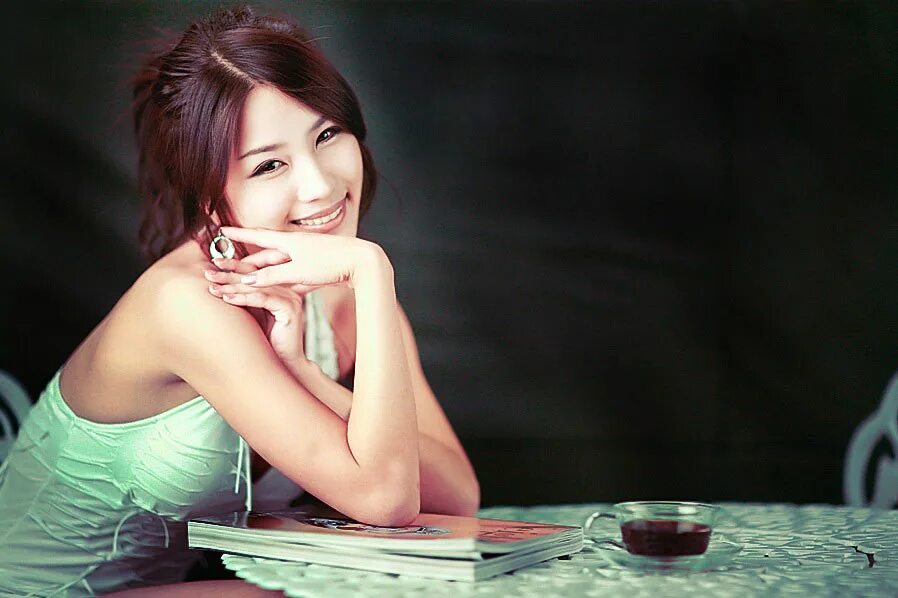 юлия пак скорая. юлия пак. эшли пак эмили. самые красивые девушки японии. пак фото девушек.