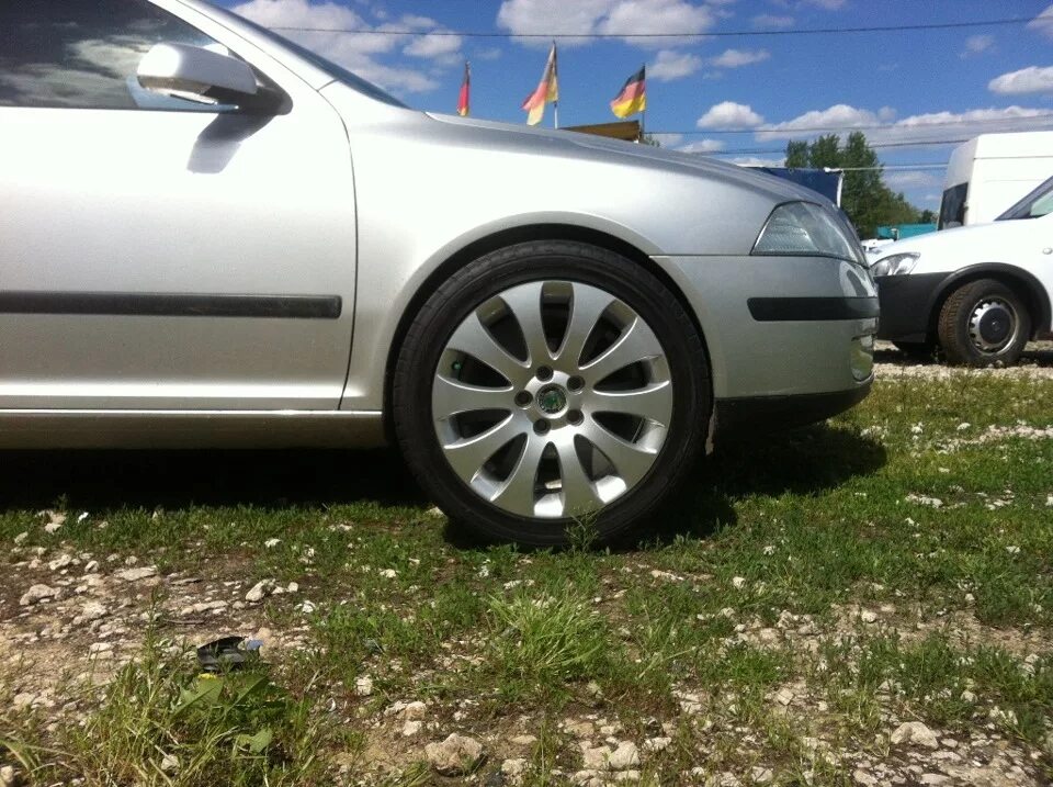 A t 215 60 r17. 225 55 R16 Суперб. Skoda Superb 225 55r17. 225 55 16 Superb. 225/55 R18 Superb.