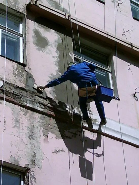 фер штукатурка фасада. смета на штукатурно малярные работы. смета на капитальный ремонт. смета по ремонту фасада здания. оштукатуренный фасад.