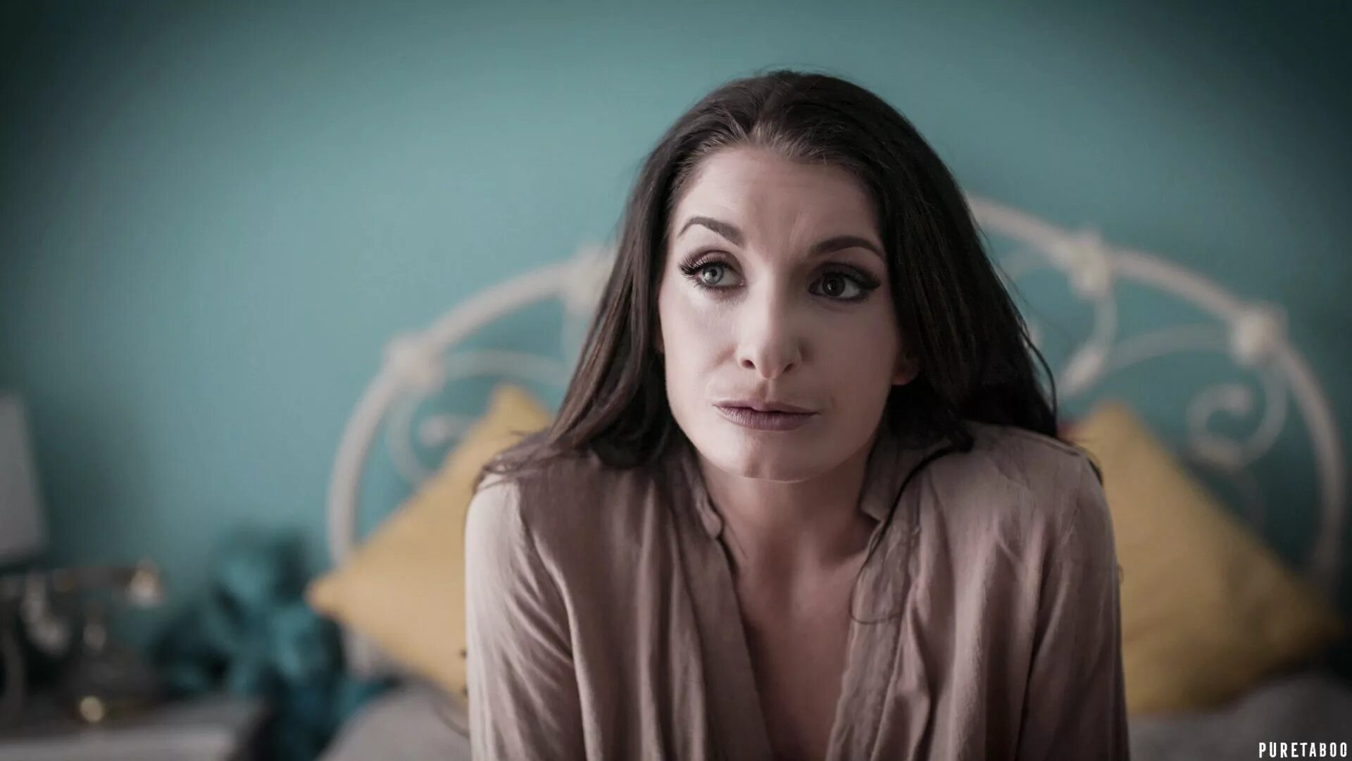 Jealous mommy. PURETABOO дочь. Фильм Pure Tabu. Taboopure актрисы. PURETABOO 2020.