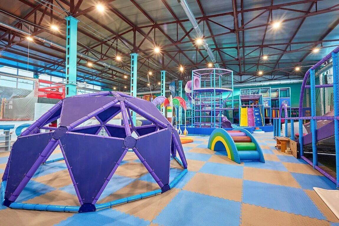 детские центры кургана. детские центры кургана. детский реабилитационный центр курган пушкина 73. лунополис курган бульвар солнечный. детский парк развлечений.