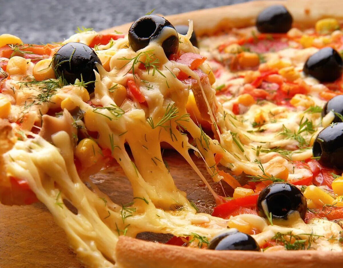 Самая вкусная страница. "Пицца". Итальянская еда. Красивая пицца. Вкусная итальянская пицца.