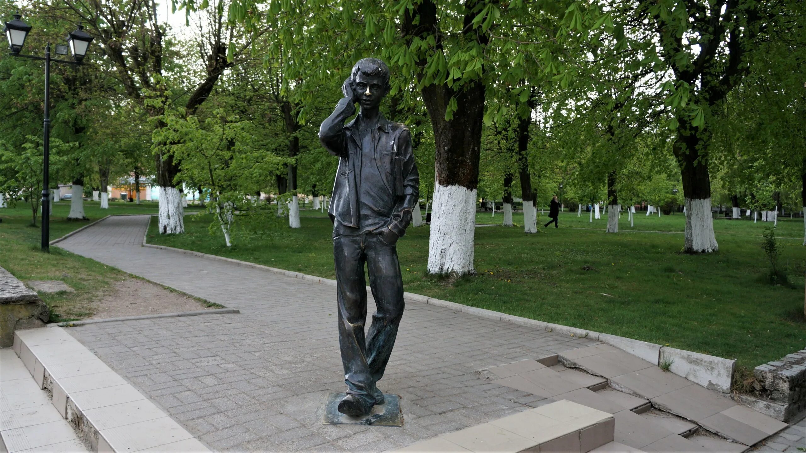 Гусев описание. Памятник г Гусев Калининградская область. Город Гусев памятники. Памятники города Гусева Калининградской области. Гусев город памятник Гусеву.