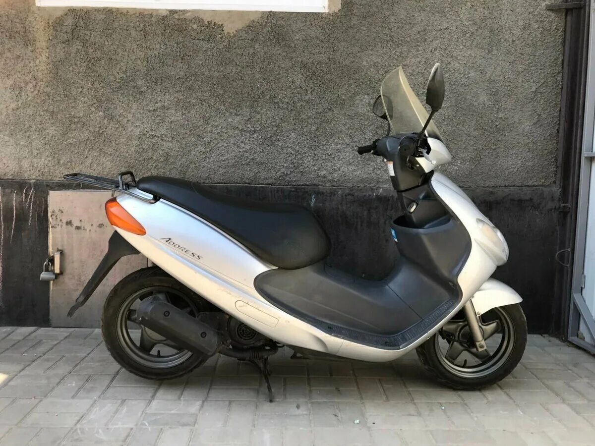 Скутер сузуки бу. Suzuki address 50. Сузуки авенис 150. Skywave 400. Скутер сузуки бу.