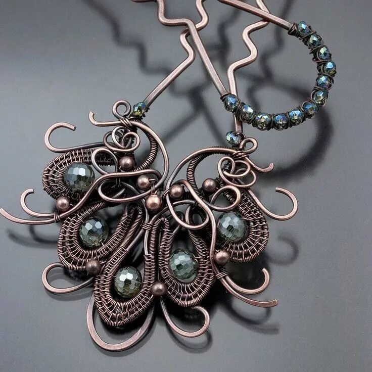 Украшения wire wire wrap. Фэнтезийные украшения. Wire wrapping wire провода. Медные украшения для женщин. Изделия из проволоки.