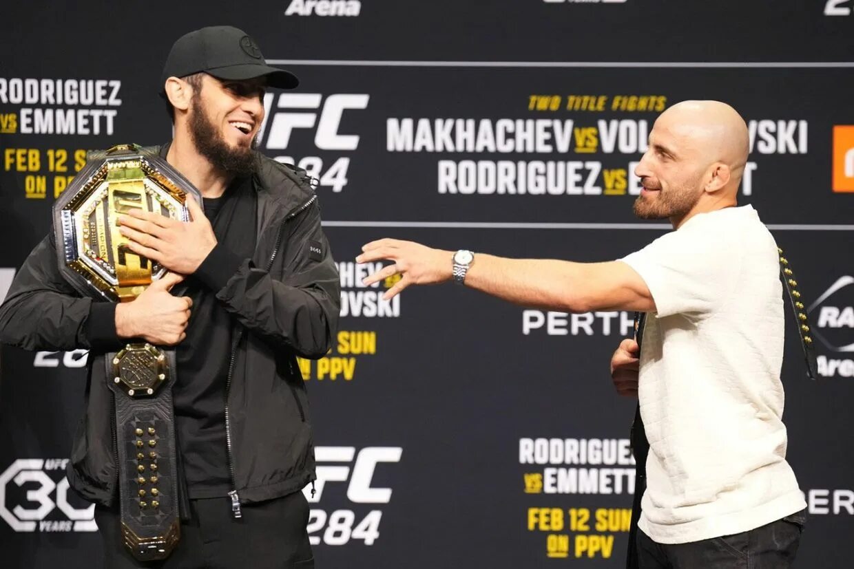 Юфс махачев порье дата. Ufc махачев волкановский. бой ислама махачева и волкановский.
