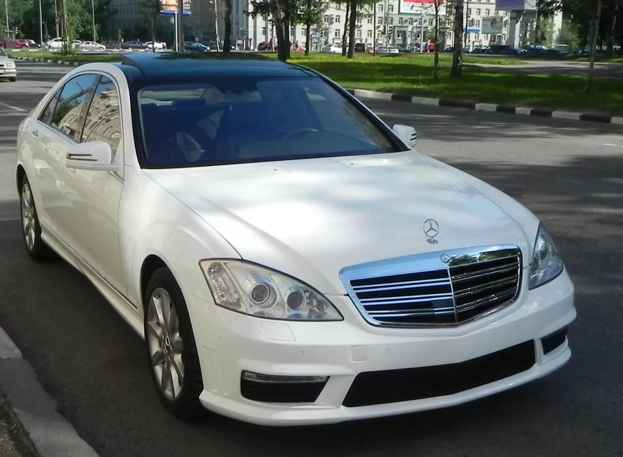 Мерседес 221 белый. Мерседес w221 белый. Мерседес 221 s класс. Мерседес s 221 кузов. Купить мерседес 221 авито