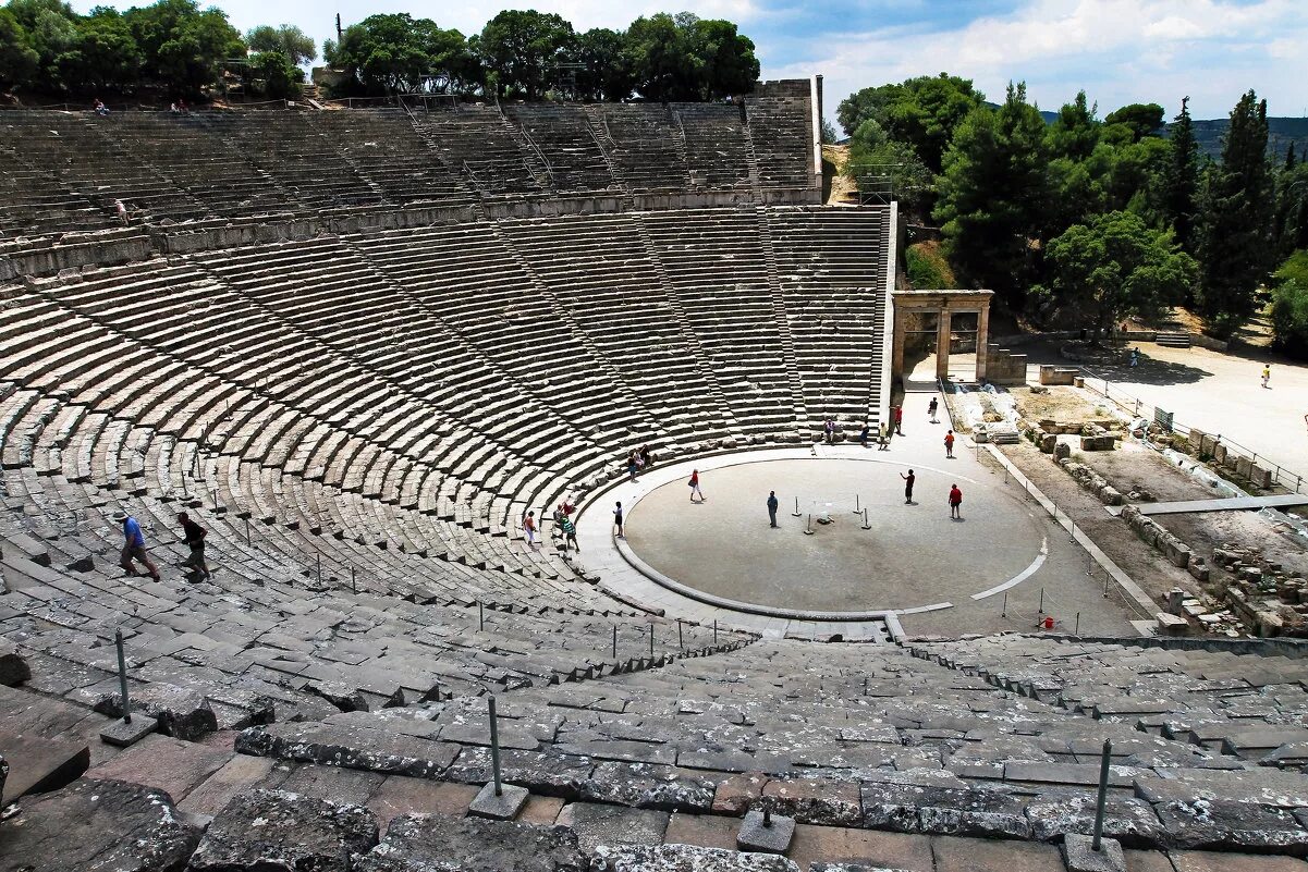 Greek theatre. Эпидавр Греция театр. Амфитеатр Эпидавр Греция. Античный театр Эпидавр. Античный театр в Эпидавре (Греция).