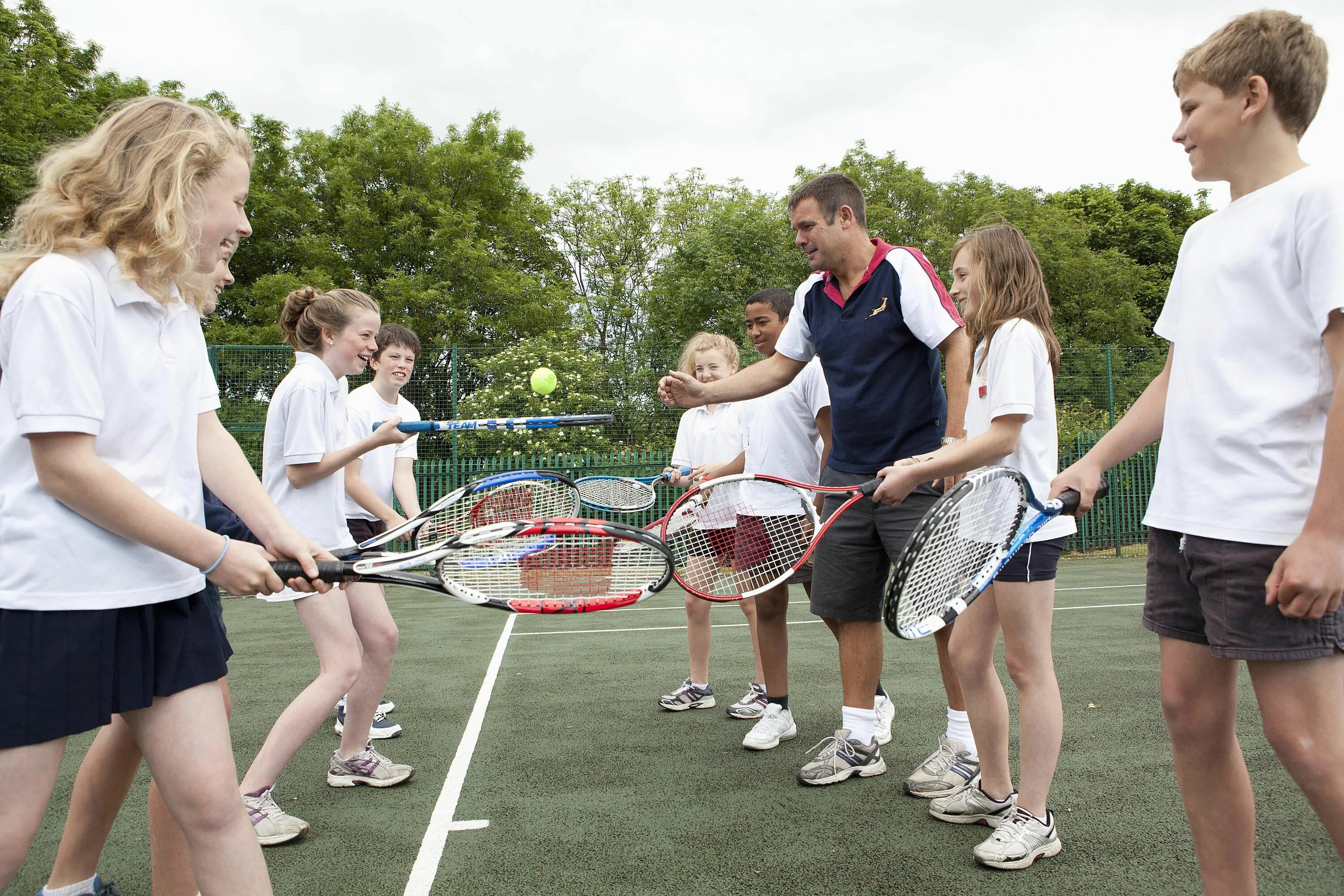 Профиль спортивной школы. Теннис дети. Занятия теннисом. Большой теннис. Тренировка по теннису.