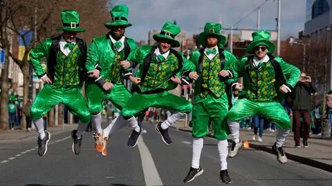 Irish folk music Bagpipes, Celtic Harp, Whistle, Bouzouki, Bowran, Flute, Mole, 