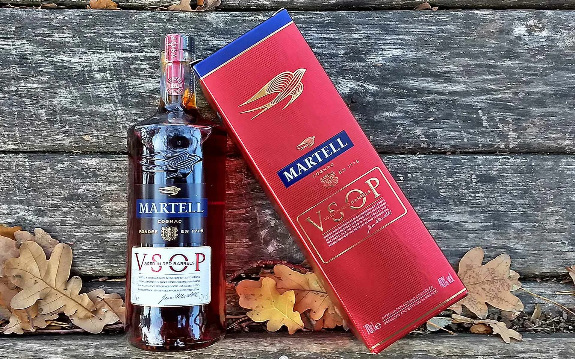 Martell VSOP aged in Red Barrels 0.5. Коньяк Martell VSOP 0.7. Коньяк Мартель Эйджд ин ред Баррелс ВСОП. Martell VSOP Red Barrel Cognac,1 l. Martell vsop 0.7