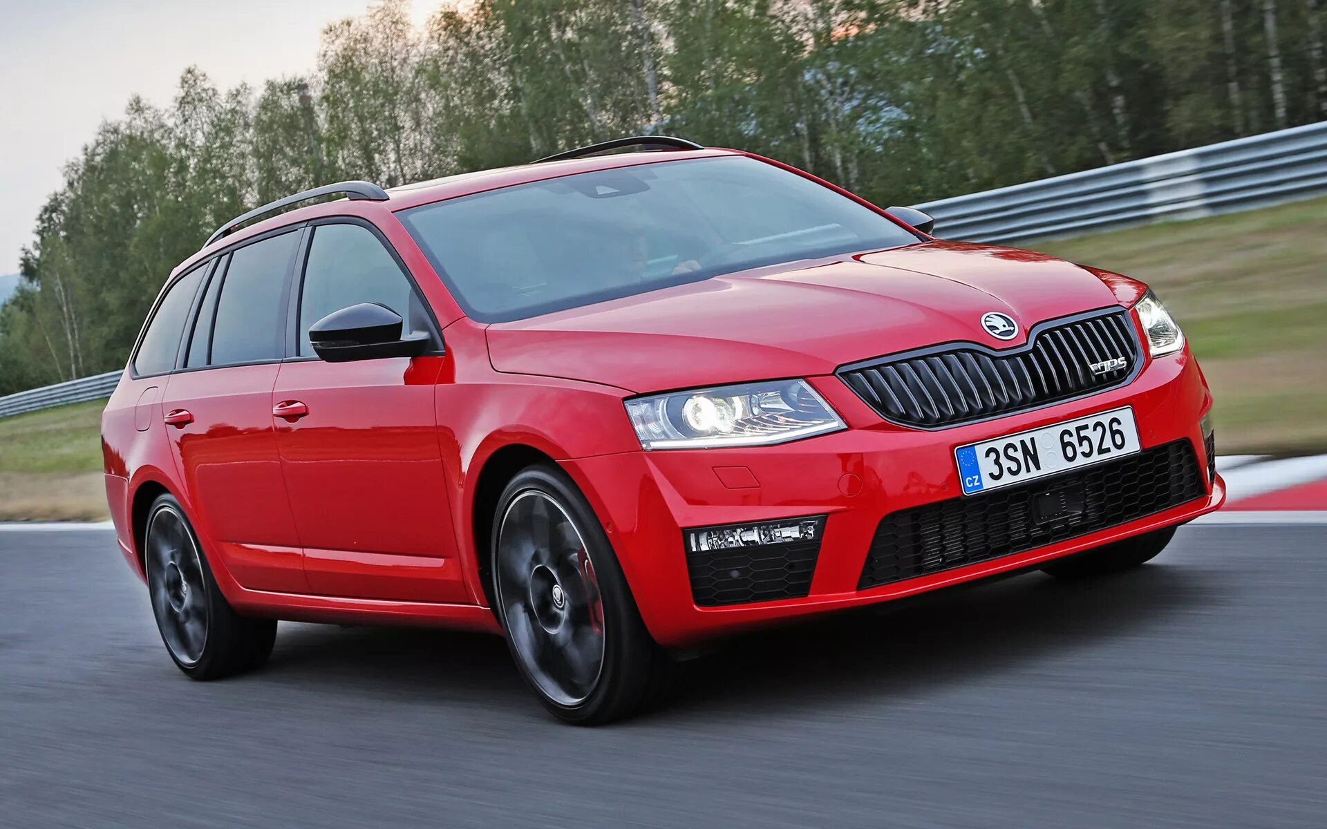 Омск купить шкоду. Skoda Octavia RS 2015. Skoda Octavia RS Combi 2015. Octavia RS 230.