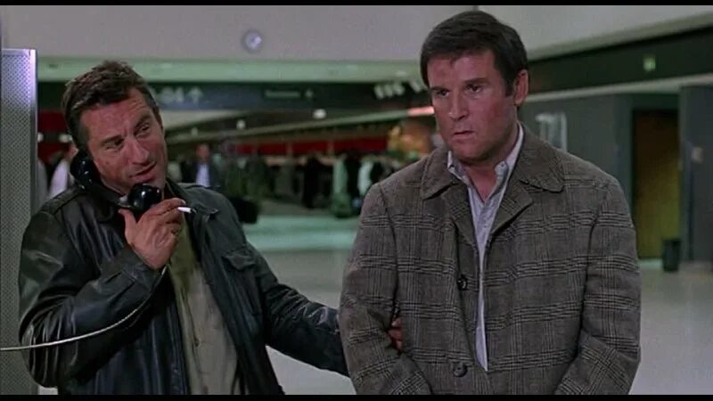 Успеть до пол. Успеть до пол. Midnight run 1988. Де ниро успеть до полуночи. Успеть до пол.