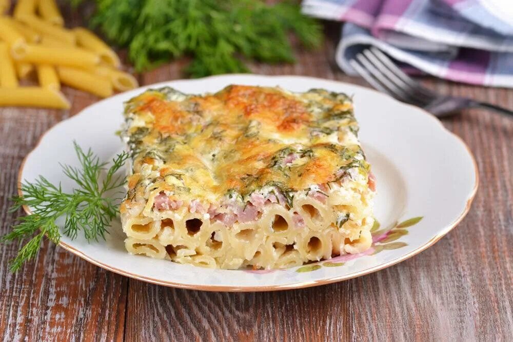 Макароны в духовке с яйцом и молоком