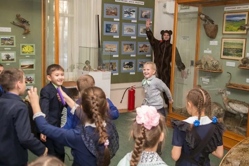 Краеведческий праздник. Музеи в чите. краеведение чита. медвежьем празднике и о краеведческом музее. колектив кроеведческого музя чита.