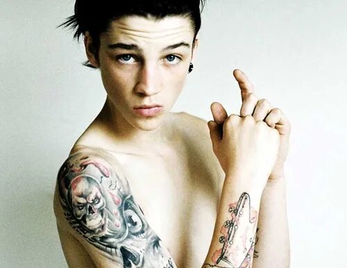 Субтильный что это. Эш Стаймест модель. Ash Stymest тату. Эш Стаймест Хардин Скотт. Эш Стаймест и его жена.