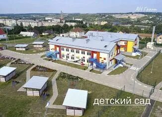 Пгт Октябрьский Белгородская. Октябрьский (Белгородский район). Поселок Октябрьский Белгородский район. Пгт Октябрьский Белгород.