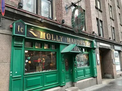 Бар molly's