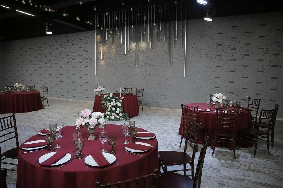 Эвент лофт наб реки фонтанки 59в фото Банкетный зал "Event Loft" Санкт-Петербург: бронирование, цены, меню, адрес, фот