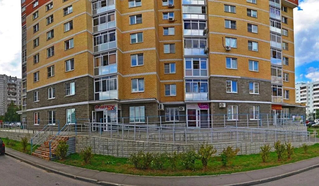 Шатри лобня. Молодежная 14 лобня. лобня улица молодежная 14. лобня молодежная 14б. лобня улица молодежная 14 б.