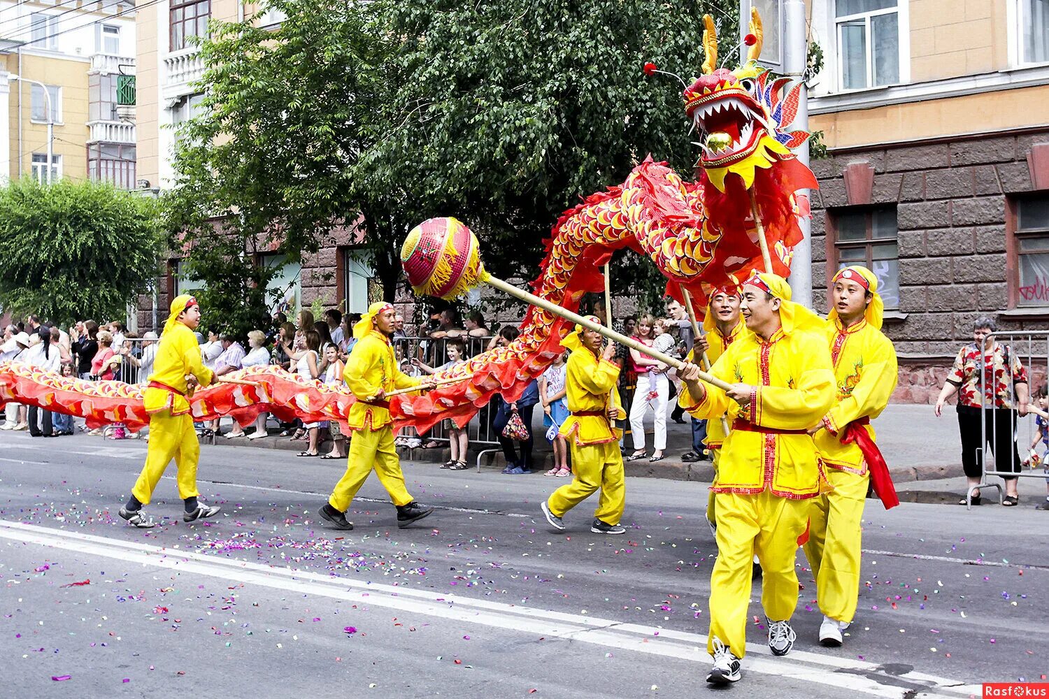 новый год в китае. праздник дракона в китае. китайский новый год. китайский новый год 1978. чуньцзе 2022.