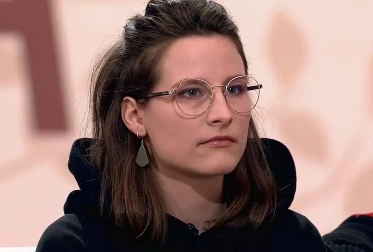 евдокия охлобыстина. евдокия охлобыстина. оксана арбузова. старшая дочь охлобыстина анфиса. иван охлобыстин с семьей 2022.