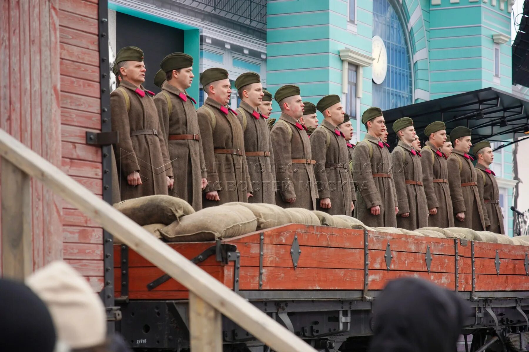 10 лет параду. Парад в Москве. Парад в Москве 1941. Парад 2000 на красной площади. Музейный урок парад на красной площади.