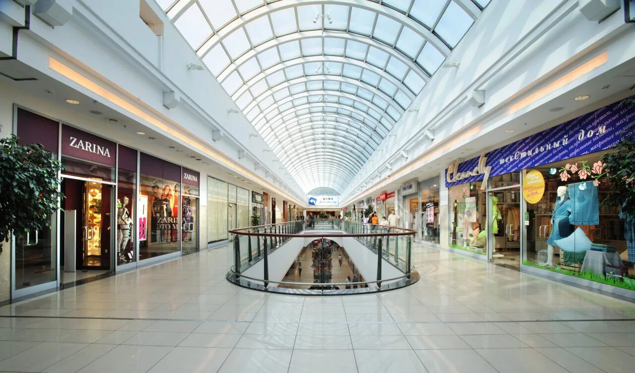 Метрополис москва торговый центр. Метрополис москва торговый центр внутри. Атриум на курской магазины. Торговый центр с атриумом план. Mall of america торговый центр.