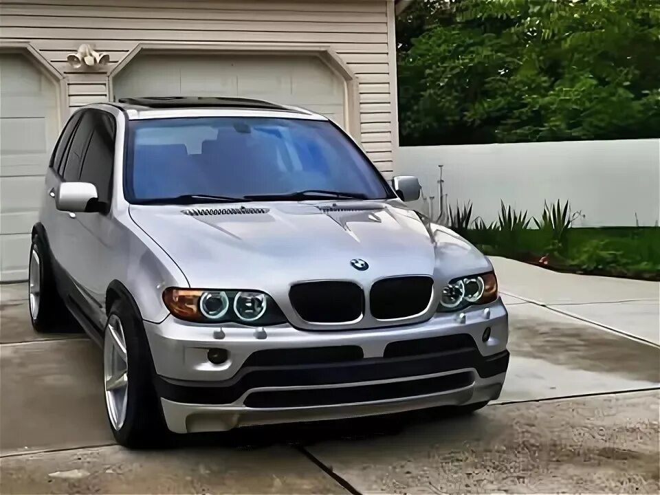 Х5 е53 рестайлинг тюнинг. Bmw x5 e53 серебристый. бмв е53 серебристый. бмв х5 е53 серый. bmw x5 e53 белый.