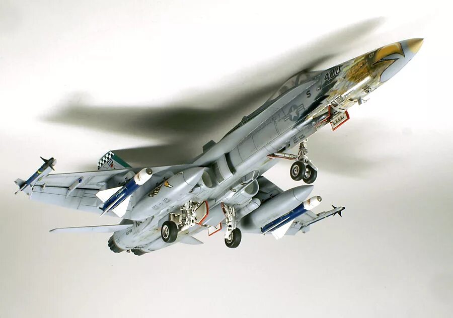 F 72 c. F18 Hornet Hasegawa 1\72. F/A-18c 1/72 Hasegawa. F-18 Hornet 1/48 Hasegawa. F/A-18c Revell.