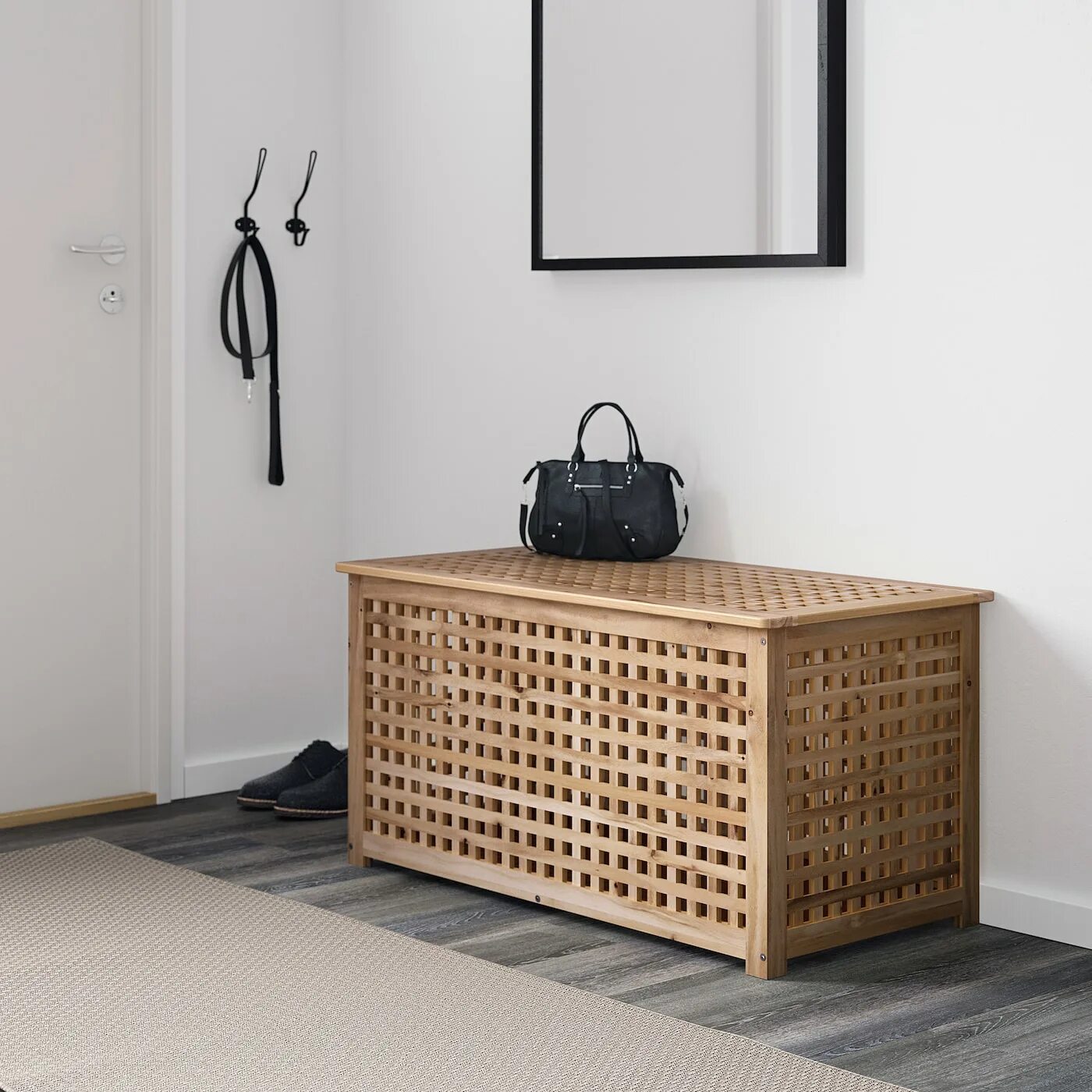 Storage table