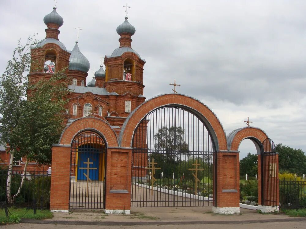 Святой пензенская область. Храм Черкасск Колышлейский район. Храм в Черкасское Пензенской области. Каменка Пензенская область храм. Колышлейский район Черкасск храм храм.