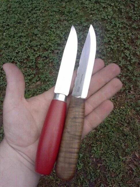 Mora classic original 2. Мора 2 0. Мора 2 0. Старая mora classic 1/0 carbon. Morakniv classic 1.