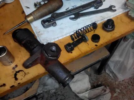 Главный цилиндр сцепления заз 968м