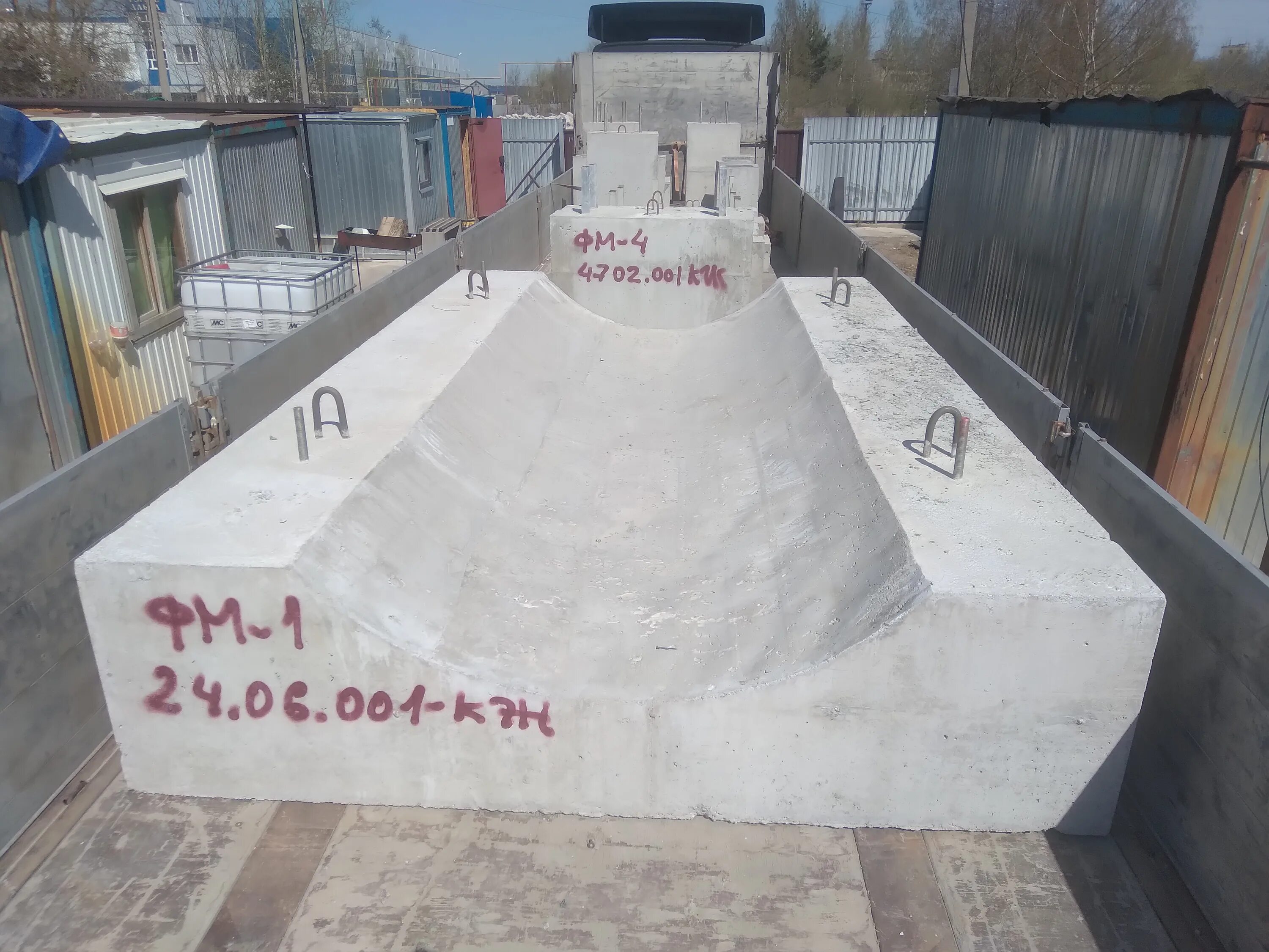 кировск ул железнодорожная. женский монастырь в мурманске. кировск ул железнодорожная. жд вокзал кировск мурманская. военкомат кировск мурманской области.