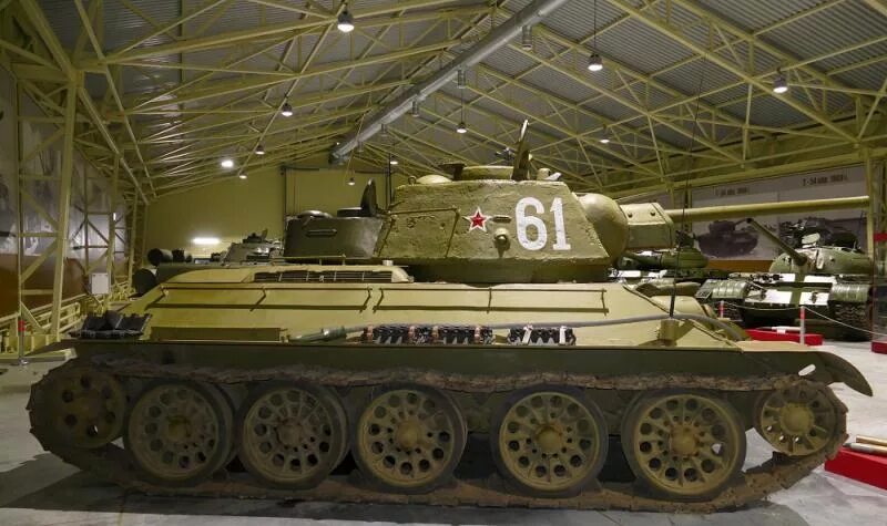 т34 57мм. танк т34. т 34 85. т-34 средний танк 1940. планета секонд хенд москва первомайская.