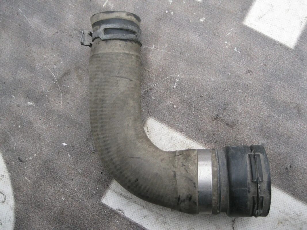 5. Фольксваген туарег патрубок воздушного фильтра. 0 дизель. 6 нижний патрубок радиатора. 1j0122101bl.